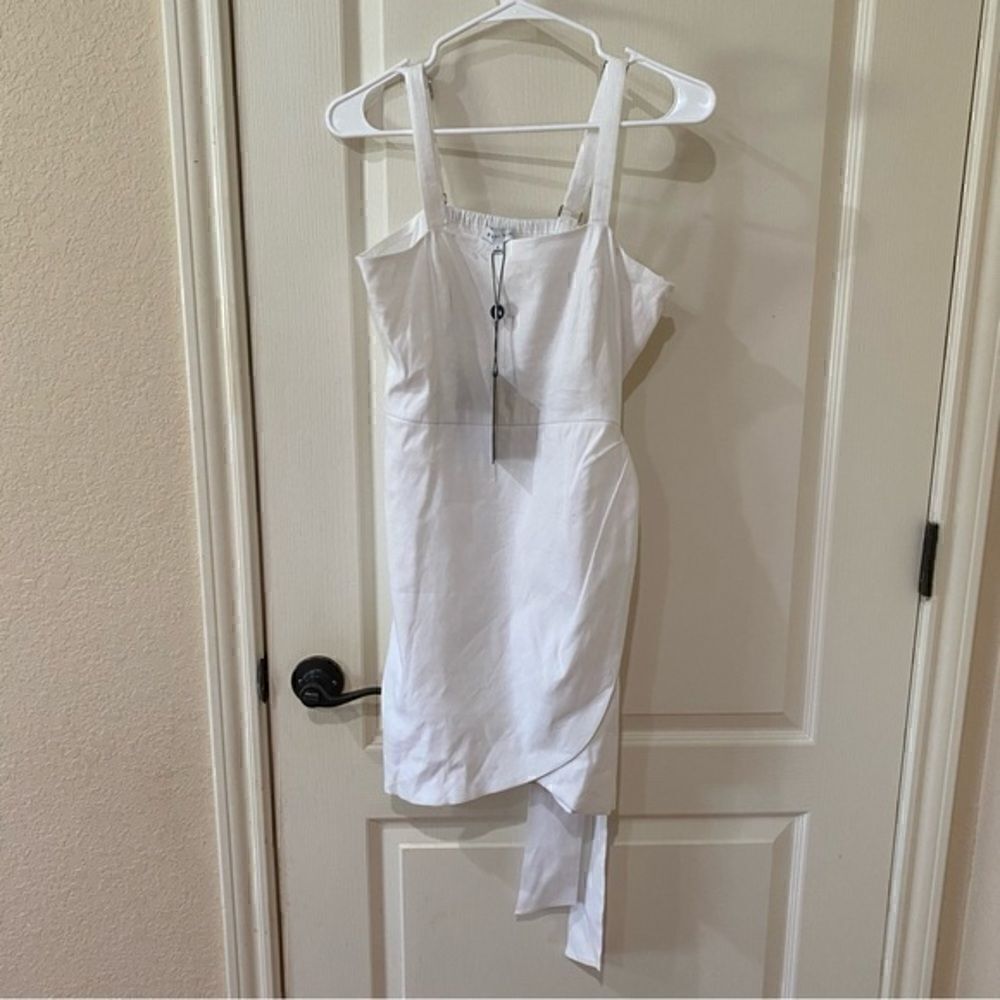 NWT Gianni Bini‎ Linen Blend Dress